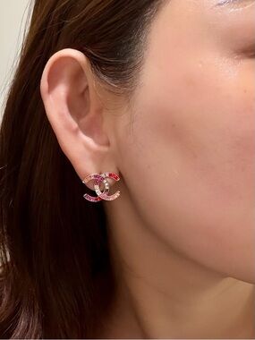 CHANEL Pink Crystal CC earrings